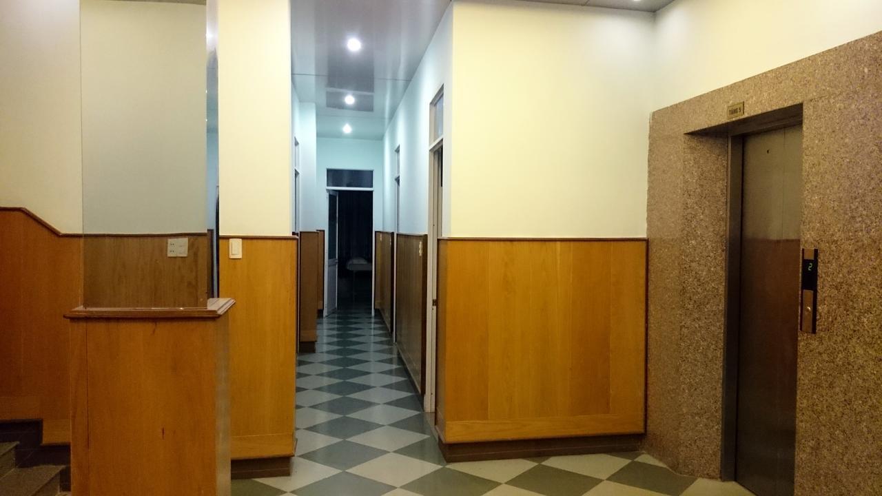 カオ グエン ホテル プレイク エクステリア 写真